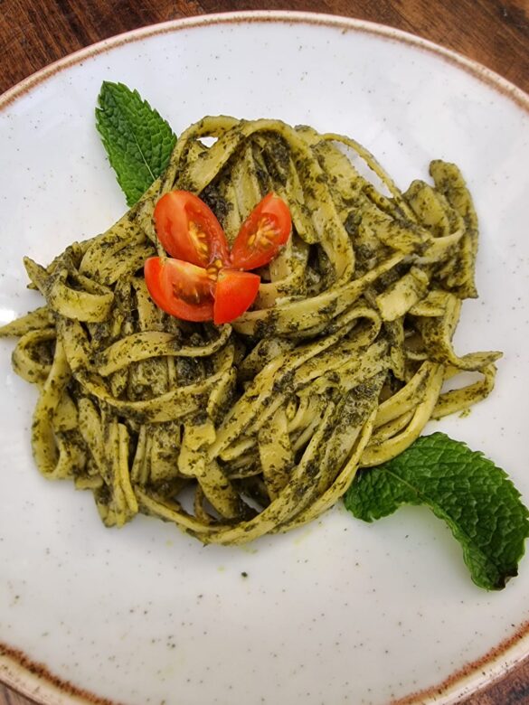 Pasta al Pesto - Image 2